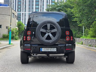 2026 LAND Rover DEFENDER photo 3