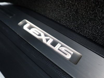 2025 Lexus LX — миниатюра 43