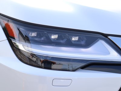 2025 Lexus LX — миниатюра 29