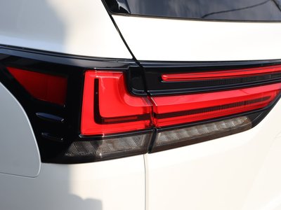 2025 Lexus LX — миниатюра 75