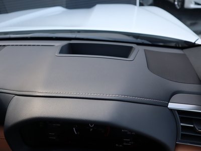 2025 Lexus LX — миниатюра 67