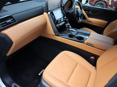 2025 Lexus LX — миниатюра 53