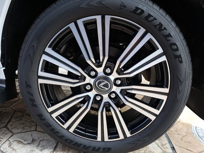 2025 Lexus LX — миниатюра 44