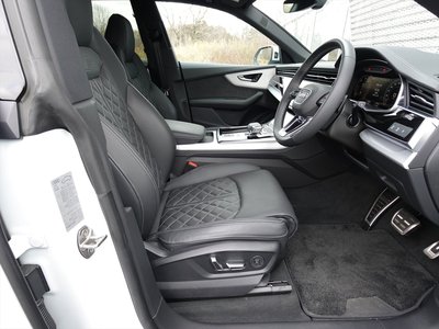 صورة مصغرة 29 لـ 2024 AUDI Q8