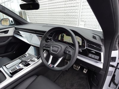 2024 AUDI Q8 — фото 8