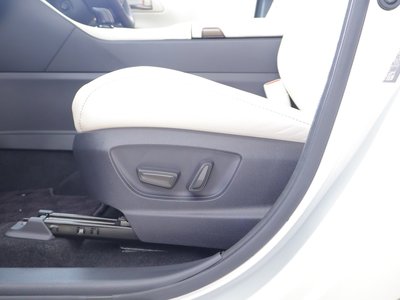 2024 Toyota CROWN CROSSOVER 缩略图 40