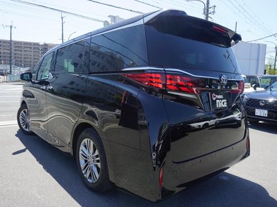 TOYOTA ALPHARD - 10