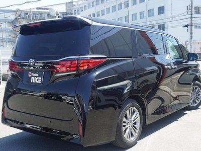 TOYOTA ALPHARD - 7