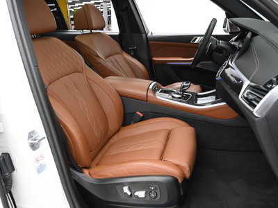 2022 BMW X5 照片 10