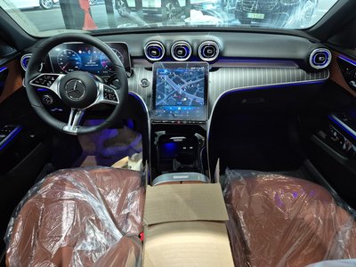 MERCEDES-BENZ C-CLASS - 4