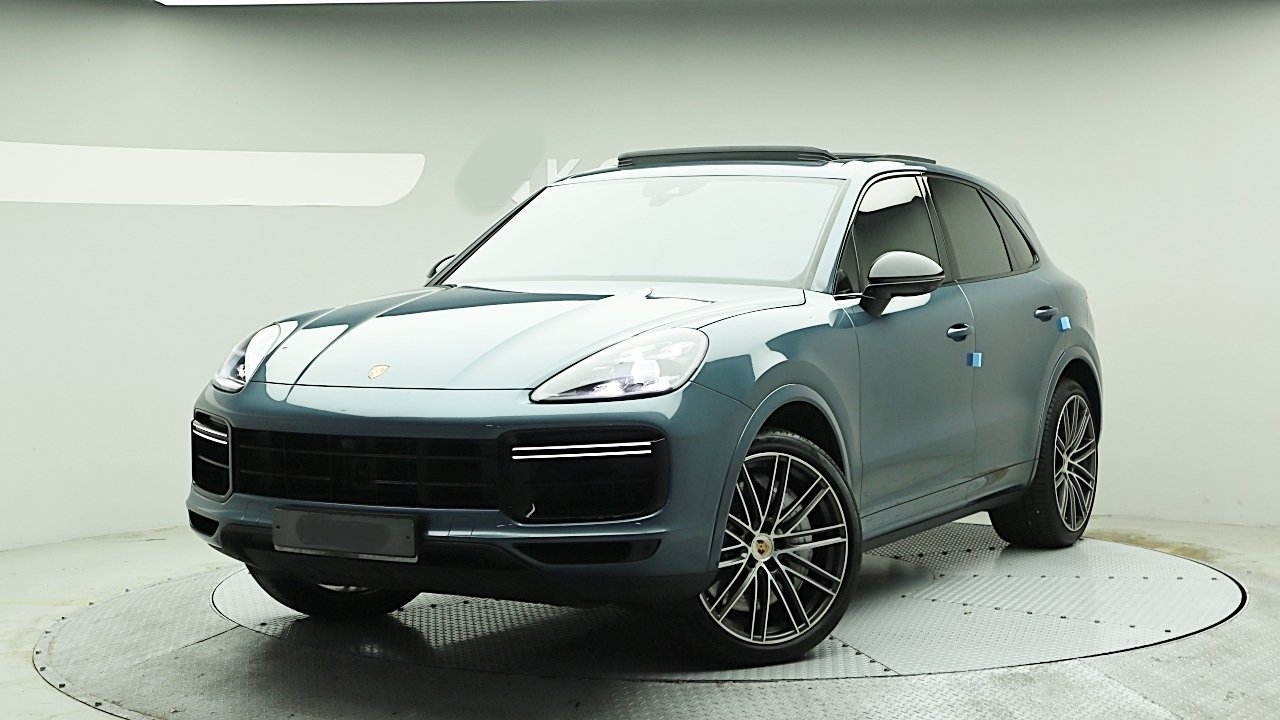 PORSCHE CAYENNE - View 1
