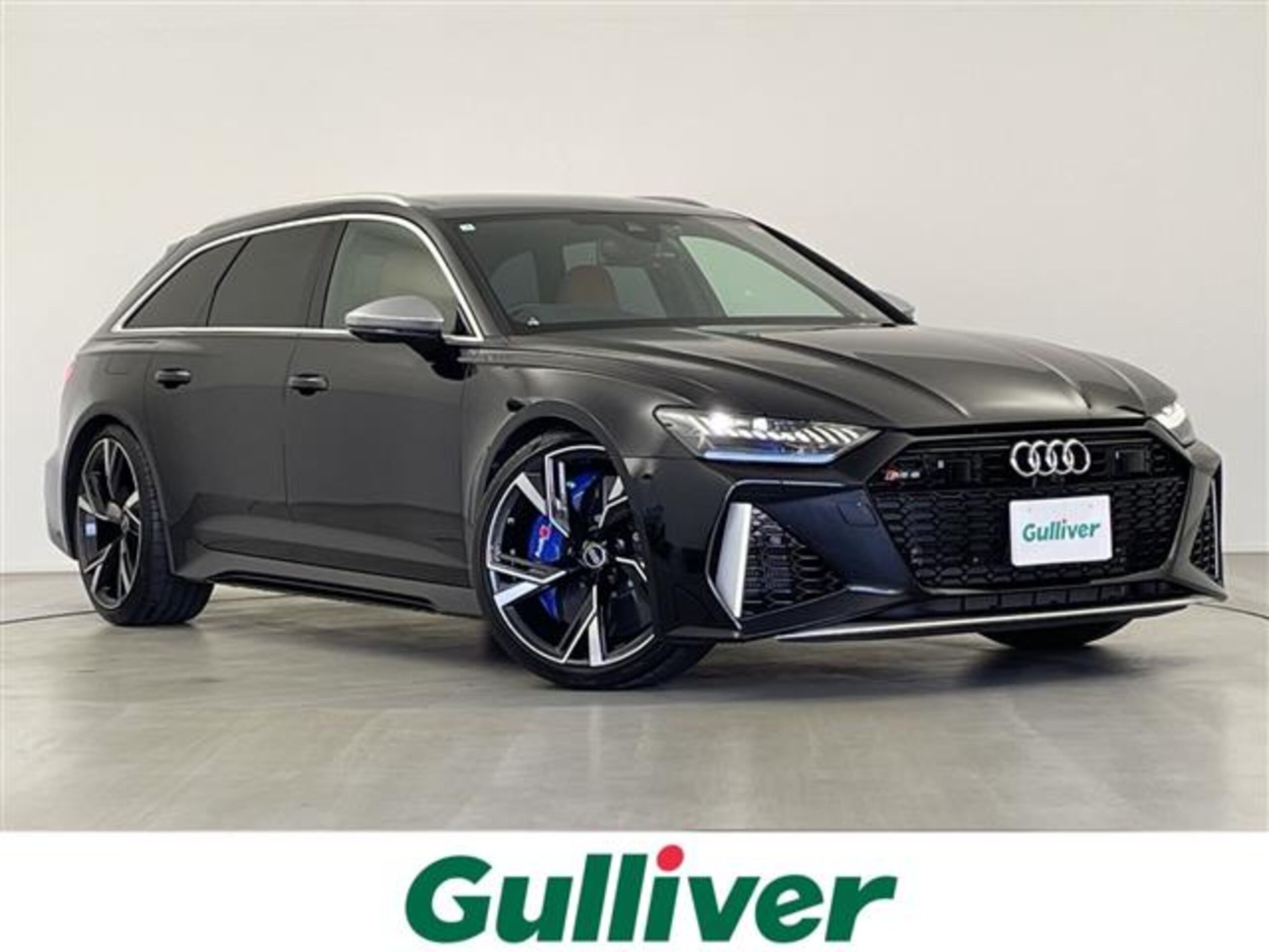 AUDI RS6 AVANT - View 1