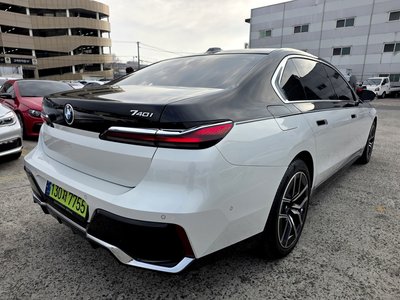BMW 7 SERIES - 3