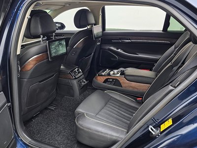 2021 Genesis G90 缩略图 12