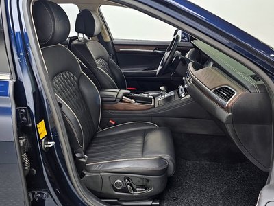 2021 Genesis G90 — фото 10