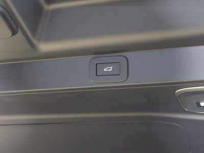 2024 LAND Rover RANGE ROVER — миниатюра 32