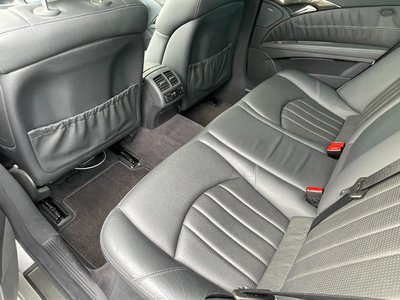 MERCEDES-BENZ E-CLASS - 8