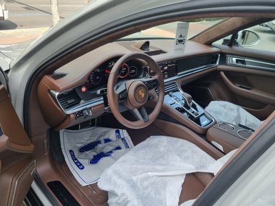 PORSCHE PANAMERA - 7