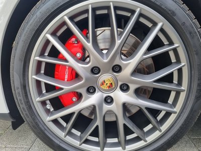PORSCHE PANAMERA - 6