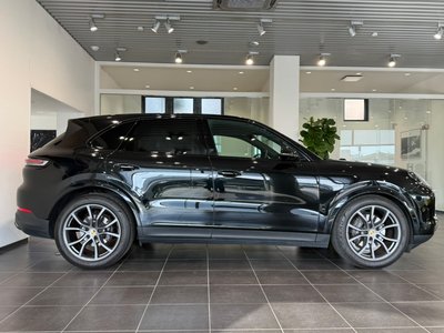 PORSCHE CAYENNE - 5