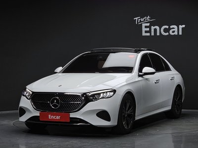 MERCEDES-BENZ E-CLASS - 1