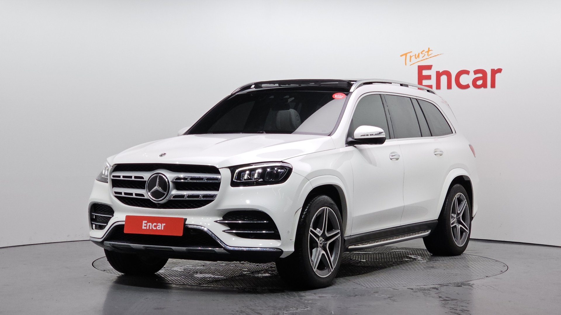 MERCEDES-BENZ GLS - View 1