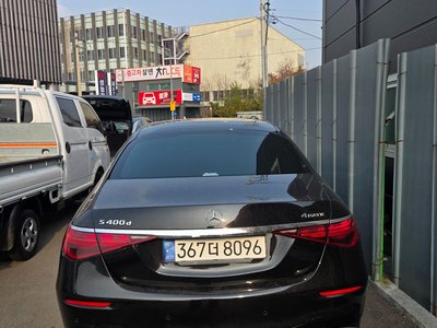 MERCEDES-BENZ S-CLASS - 2