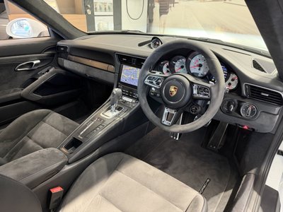 2018 Porsche 911 — миниатюра 11
