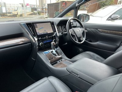 TOYOTA ALPHARD - 7