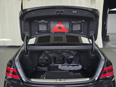 2018 Genesis G90 thumbnail 26