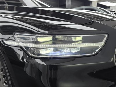صورة 9 لـ 2018 Genesis G90