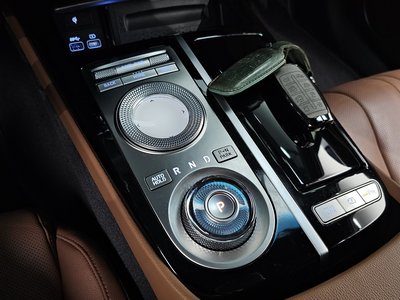 GENESIS G80 (RG3) - 9