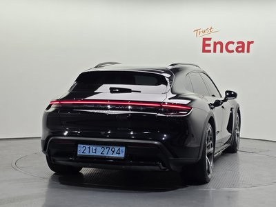 2023 Porsche TAYCAN 照片 4