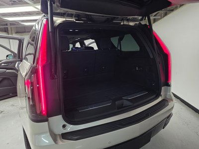 صورة مصغرة 19 لـ 2023 Cadillac ESCALADE 5TH GENERATION