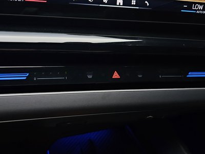 2024 BMW 5 SERIES — миниатюра 25