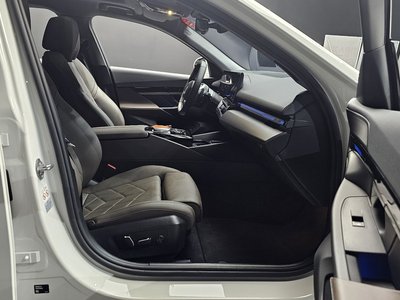 2024 BMW 5 SERIES — миниатюра 16