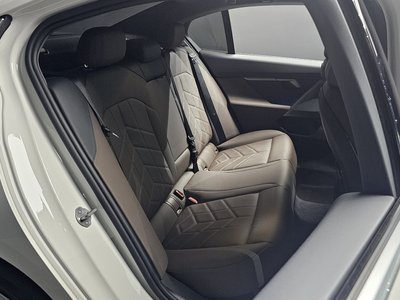 2024 BMW 5 SERIES — миниатюра 17