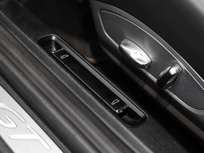 2016 Porsche 911 — миниатюра 20