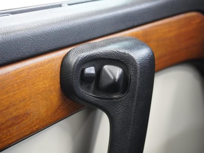 1986 BMW 7 SERIES 缩略图 32