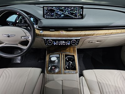 GENESIS G80 (RG3) - 5