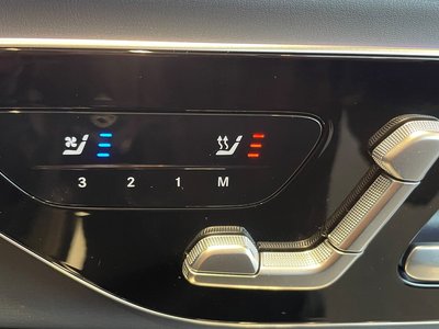 MERCEDES-BENZ E-CLASS - 9