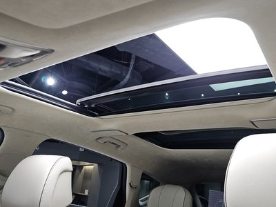 2022 Genesis GV80 thumbnail 38