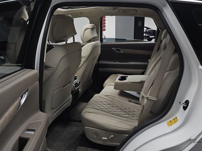2022 Genesis GV80 thumbnail 18