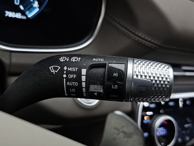 2022 Genesis GV80 thumbnail 35