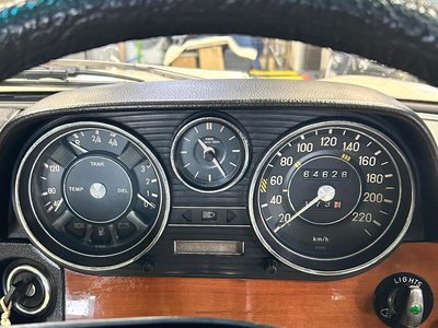 MERCEDES-BENZ C-CLASS - 5