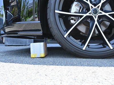 TOYOTA CROWN SPORT - 6