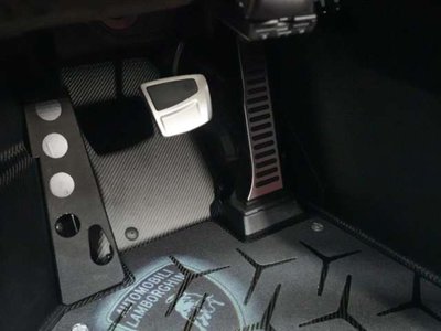 صورة مصغرة 86 لـ 2021 Lamborghini AVENTADOR