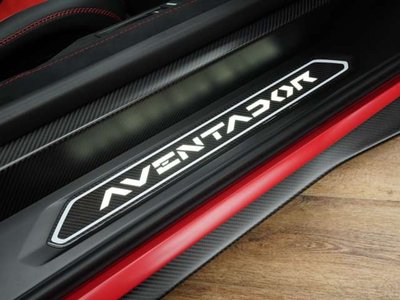 صورة مصغرة 89 لـ 2021 Lamborghini AVENTADOR
