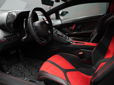 صورة مصغرة 76 لـ 2021 Lamborghini AVENTADOR