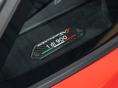 صورة 4 لـ 2021 Lamborghini AVENTADOR